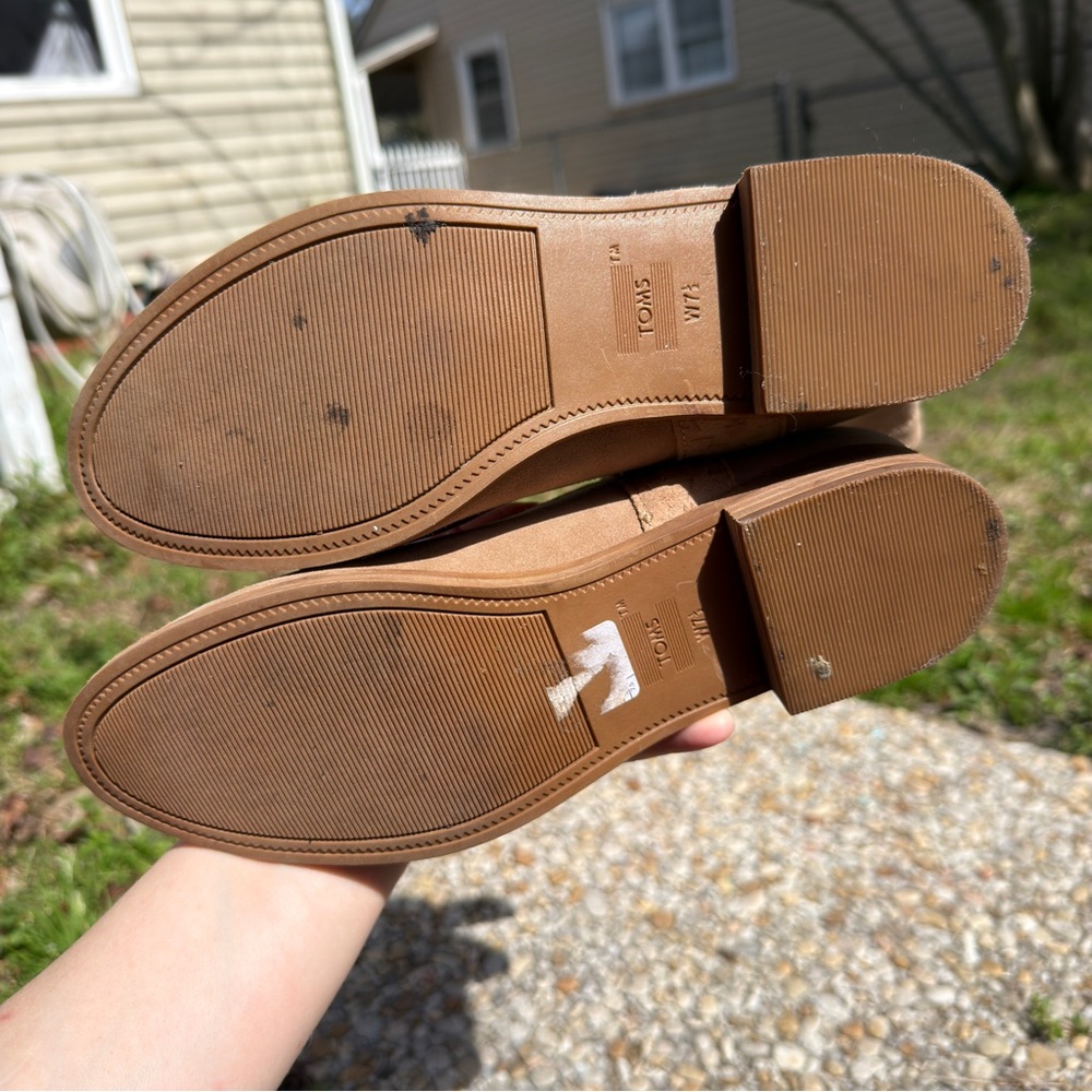 Toms Tan Suede Ankle Booties - Picture 16 of 16